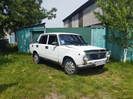 ВАЗ 2101 1987 у Чернігові на Automoto.ua Білий ВАЗ 2101, об'ємом двигуна 1.3 л та пробігом 176 тис. км за 484 $, фото 1 на Automoto.ua