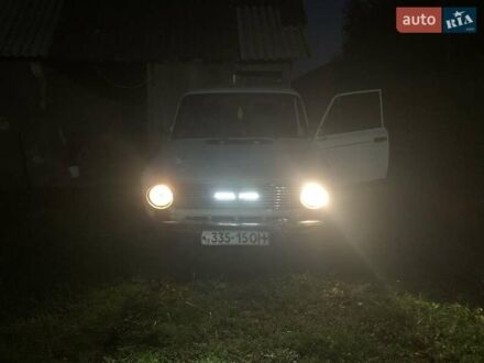 Белый ВАЗ 2101, объемом двигателя 1.3 л и пробегом 350 тыс. км за 300 $, фото 1 на Automoto.ua