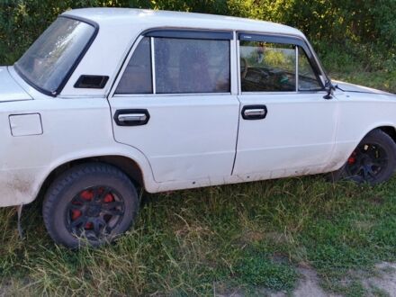 ВАЗ 2101 1987 в Миргороде на Automoto.ua Белый ВАЗ 2101, объемом двигателя 1.2 л и пробегом 68 тыс. км за 528 $, фото 1 на Automoto.ua
