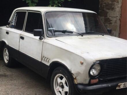 ВАЗ 2101 1987 в Вышгороде на Automoto.ua Белый ВАЗ 2101, объемом двигателя 1.2 л и пробегом 100 тыс. км за 500 $, фото 1 на Automoto.ua