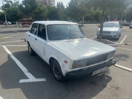 ВАЗ 2101 1989 в Одессе на Automoto.ua Белый ВАЗ 2101, объемом двигателя 1.3 л и пробегом 20 тыс. км за 330 $, фото 1 на Automoto.ua