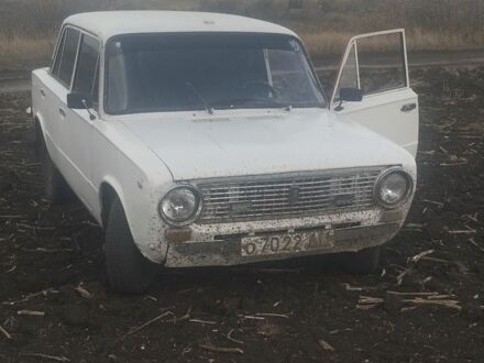 Белый ВАЗ 2101, объемом двигателя 0 л и пробегом 100 тыс. км за 238 $, фото 1 на Automoto.ua