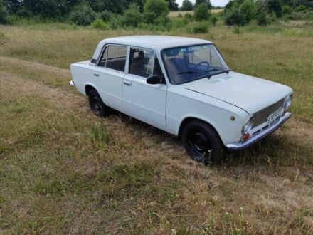 Белый ВАЗ 2101, объемом двигателя 1.3 л и пробегом 70 тыс. км за 490 $, фото 1 на Automoto.ua