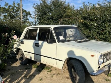 ВАЗ 2101 1996 в Шепетовке на Automoto.ua Белый ВАЗ 2101, объемом двигателя 1.1 л и пробегом 12 тыс. км за 363 $, фото 1 на Automoto.ua