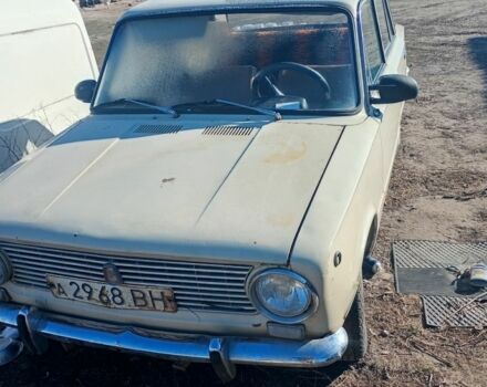 ВАЗ 2101 1982 у Камінь-Каширський на Automoto.ua Бежевий ВАЗ 2101, об'ємом двигуна 1 л та пробігом 570 тис. км за 476 $, фото 4 на Automoto.ua