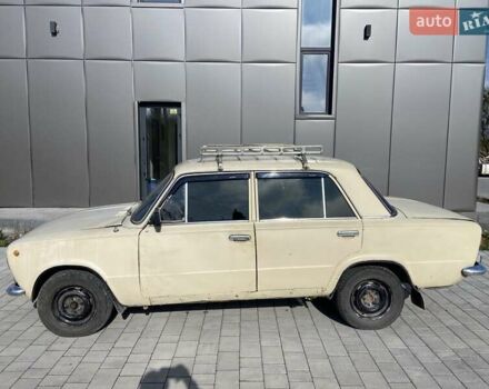 ВАЗ 2101 1971 в Хмельницком на Automoto.ua Бежевый ВАЗ 2101, объемом двигателя 1.3 л и пробегом 281 тыс. км за 350 $, фото 3 на Automoto.ua