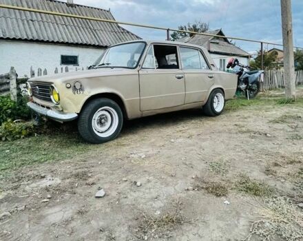 Бежевий ВАЗ 2101, об'ємом двигуна 1.6 л та пробігом 13 тис. км за 308 $, фото 1 на Automoto.ua