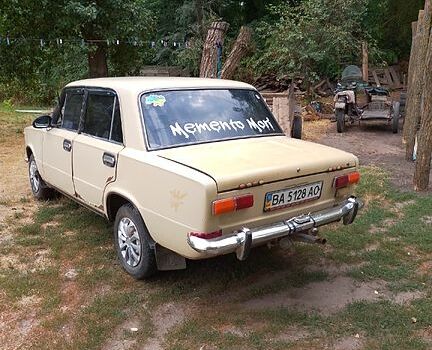 ВАЗ 2101 1977 в Кропивницком (Кировограде) на Automoto.ua Бежевый ВАЗ 2101, объемом двигателя 15 л и пробегом 0 тыс. км за 358 $, фото 4 на Automoto.ua