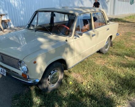 Бежевый ВАЗ 2101, объемом двигателя 3 л и пробегом 1000 тыс. км за 1100 $, фото 1 на Automoto.ua