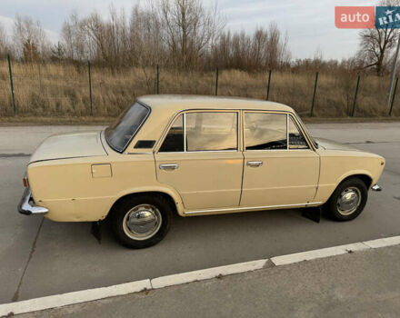 Бежевый ВАЗ 2101, объемом двигателя 1.3 л и пробегом 90 тыс. км за 3000 $, фото 17 на Automoto.ua