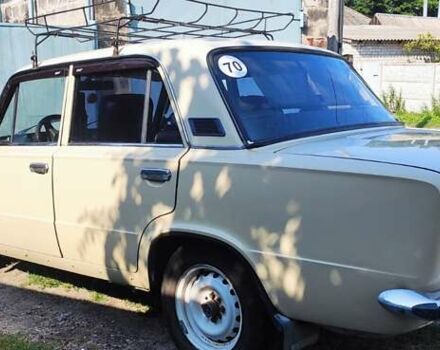 Бежевый ВАЗ 2101, объемом двигателя 1.2 л и пробегом 323 тыс. км за 1100 $, фото 7 на Automoto.ua