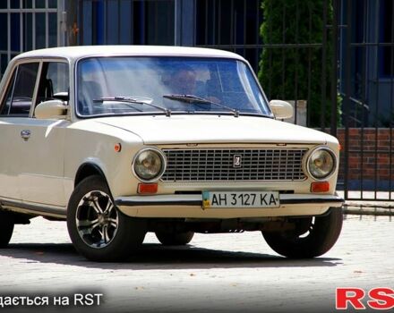 Бежевый ВАЗ 2101, объемом двигателя 1.6 л и пробегом 100 тыс. км за 890 $, фото 2 на Automoto.ua