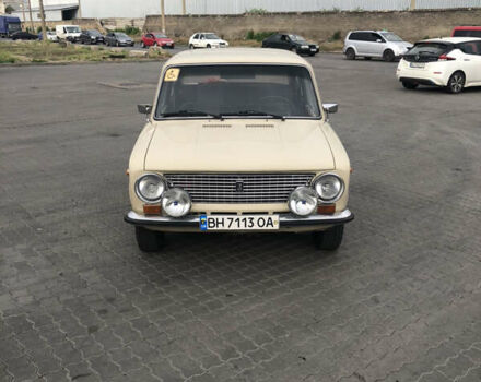 Бежевий ВАЗ 2101, об'ємом двигуна 1.6 л та пробігом 200 тис. км за 2000 $, фото 1 на Automoto.ua