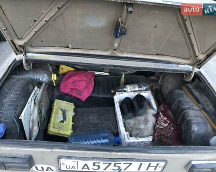 Бежевый ВАЗ 2101, объемом двигателя 1.5 л и пробегом 23 тыс. км за 354 $, фото 6 на Automoto.ua