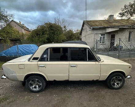 Бежевий ВАЗ 2101, об'ємом двигуна 1.2 л та пробігом 300 тис. км за 850 $, фото 3 на Automoto.ua