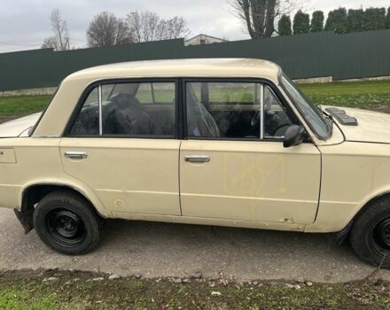 Бежевий ВАЗ 2101, об'ємом двигуна 1.2 л та пробігом 1 тис. км за 496 $, фото 2 на Automoto.ua