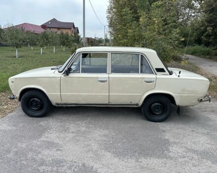 ВАЗ 2101 1987 в Черкассах на Automoto.ua Бежевый ВАЗ 2101, объемом двигателя 1.3 л и пробегом 1 тыс. км за 393 $, фото 1 на Automoto.ua