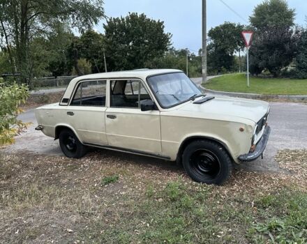 ВАЗ 2101 1987 в Черкассах на Automoto.ua Бежевый ВАЗ 2101, объемом двигателя 1.3 л и пробегом 1 тыс. км за 393 $, фото 3 на Automoto.ua