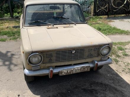 ВАЗ 2101 1972 в Краматорске на Automoto.ua Бежевый ВАЗ 2101, объемом двигателя 1.2 л и пробегом 3 тыс. км за 23000 $, фото 1 на Automoto.ua