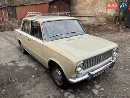 ВАЗ 2101 1972 у Києві на Automoto.ua Бежевий ВАЗ 2101, об'ємом двигуна 0 л та пробігом 80 тис. км за 790 $, фото 1 на Automoto.ua
