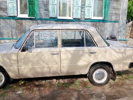 ВАЗ 2101 1973 у Конотопе на Automoto.ua Бежевий ВАЗ 2101, об'ємом двигуна 8 л та пробігом 3 тис. км за 600 $, фото 1 на Automoto.ua