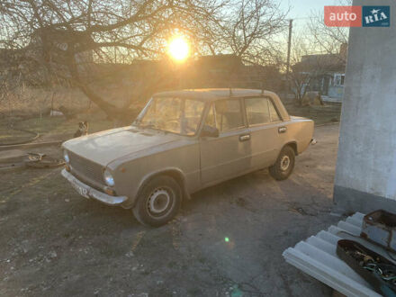 ВАЗ 2101 1973 в Каменское - Днепродзержинск на Automoto.ua Бежевый ВАЗ 2101, объемом двигателя 0 л и пробегом 200 тыс. км за 750 $, фото 1 на Automoto.ua