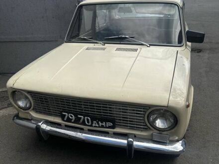 ВАЗ 2101 1973 в Кривом Роге на Automoto.ua Бежевый ВАЗ 2101, объемом двигателя 1.3 л и пробегом 86 тыс. км за 842 $, фото 1 на Automoto.ua