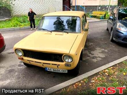 ВАЗ 2101 1973 в Чугуеве на Automoto.ua Бежевый ВАЗ 2101, объемом двигателя 1.6 л и пробегом 200 тыс. км за 400 $, фото 1 на Automoto.ua