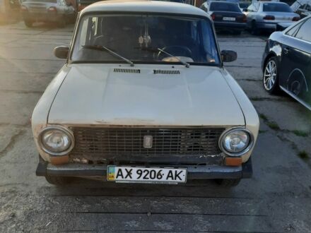 ВАЗ 2101 1975 у Сумах на Automoto.ua Бежевий ВАЗ 2101, об'ємом двигуна 1.3 л та пробігом 23 тис. км за 483 $, фото 1 на Automoto.ua