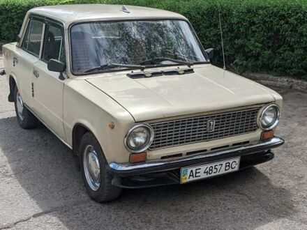 ВАЗ 2101 1975 в Покров (Орджоникидзе) на Automoto.ua Бежевый ВАЗ 2101, объемом двигателя 1.3 л и пробегом 93 тыс. км за 900 $, фото 1 на Automoto.ua
