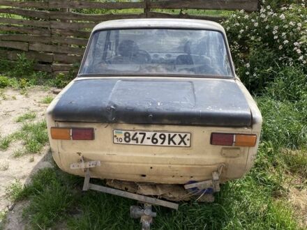 ВАЗ 2101 1976 у Вышгороде на Automoto.ua Бежевий ВАЗ 2101, об'ємом двигуна 1.3 л та пробігом 88 тис. км за 121 $, фото 1 на Automoto.ua