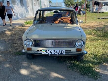 ВАЗ 2101 1978 в Лозовой на Automoto.ua Бежевый ВАЗ 2101, объемом двигателя 3 л и пробегом 1000 тыс. км за 1100 $, фото 1 на Automoto.ua