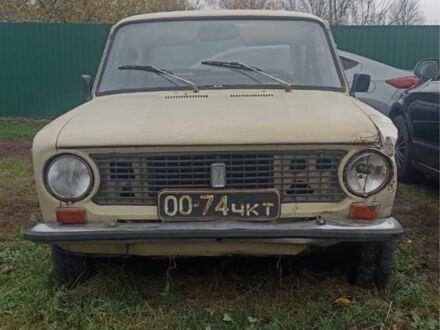 Бежевый ВАЗ 2101, объемом двигателя 1.3 л и пробегом 100 тыс. км за 300 $, фото 1 на Automoto.ua