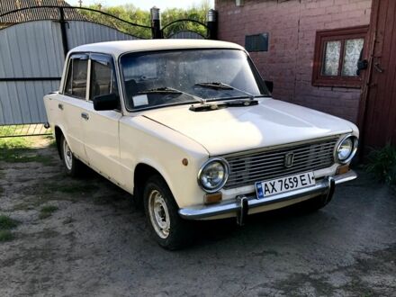 ВАЗ 2101 1978 у Богодухове на Automoto.ua Бежевий ВАЗ 2101, об'ємом двигуна 0 л та пробігом 54 тис. км за 559 $, фото 1 на Automoto.ua