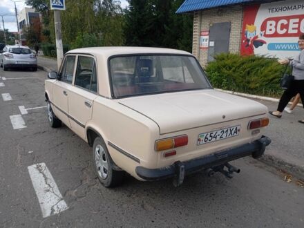 ВАЗ 2101 1978 у Балаклее на Automoto.ua Бежевий ВАЗ 2101, об'ємом двигуна 1.3 л та пробігом 100 тис. км за 534 $, фото 1 на Automoto.ua