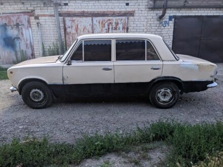 ВАЗ 2101 1979 в Соленом на Automoto.ua Бежевый ВАЗ 2101, объемом двигателя 1.2 л и пробегом 100 тыс. км за 313 $, фото 1 на Automoto.ua