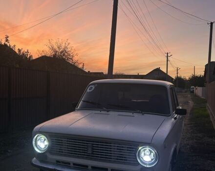 ВАЗ 2101 1979 в Черновцах на Automoto.ua Бежевый ВАЗ 2101, объемом двигателя 1.3 л и пробегом 1000 тыс. км за 1500 $, фото 1 на Automoto.ua