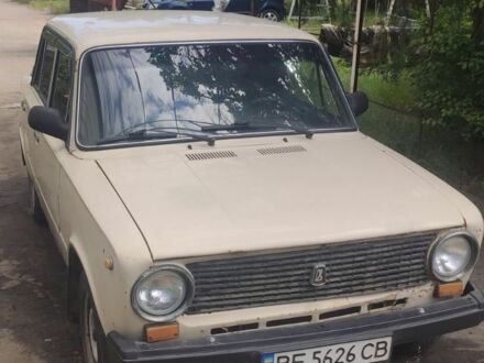 ВАЗ 2101 1981 у Миколаєві на Automoto.ua Бежевий ВАЗ 2101, об'ємом двигуна 1.5 л та пробігом 300 тис. км за 385 $, фото 1 на Automoto.ua