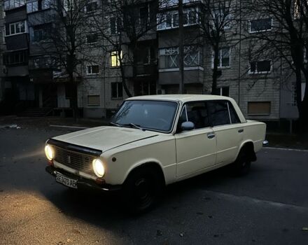 Бежевий ВАЗ 2101, об'ємом двигуна 1.6 л та пробігом 64 тис. км за 550 $, фото 1 на Automoto.ua