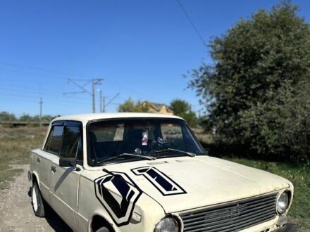 Бежевий ВАЗ 2101, об'ємом двигуна 1.6 л та пробігом 3 тис. км за 596 $, фото 1 на Automoto.ua