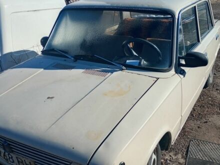 ВАЗ 2101 1982 у Камінь-Каширський на Automoto.ua Бежевий ВАЗ 2101, об'ємом двигуна 1 л та пробігом 570 тис. км за 476 $, фото 1 на Automoto.ua