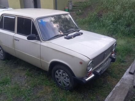 ВАЗ 2101 1982 в Днепре (Днепропетровске) на Automoto.ua Бежевый ВАЗ 2101, объемом двигателя 1.2 л и пробегом 2 тыс. км за 605 $, фото 1 на Automoto.ua