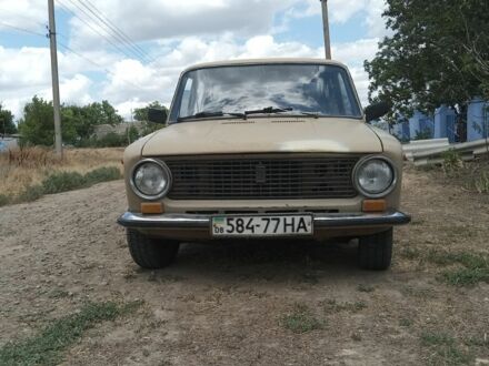 ВАЗ 2101 1984 в Николаеве на Automoto.ua Бежевый ВАЗ 2101, объемом двигателя 3 л и пробегом 305 тыс. км за 595 $, фото 1 на Automoto.ua