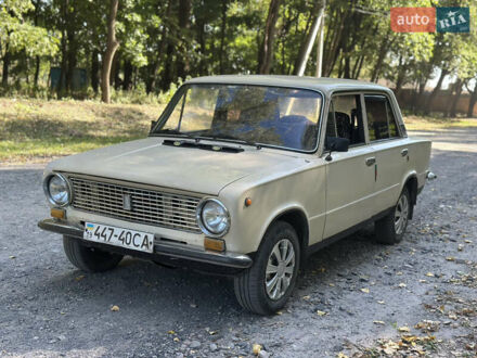 Бежевий ВАЗ 2101, об'ємом двигуна 1.3 л та пробігом 100 тис. км за 800 $, фото 1 на Automoto.ua