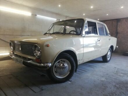 ВАЗ 2101 1985 у Кропивницькому (Кіровограді) на Automoto.ua Бежевий ВАЗ 2101, об'ємом двигуна 0 л та пробігом 98 тис. км за 1150 $, фото 1 на Automoto.ua