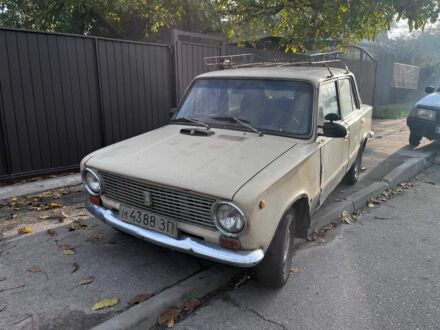 ВАЗ 2101 1985 в Запорожье на Automoto.ua Бежевый ВАЗ 2101, объемом двигателя 0 л и пробегом 3 тыс. км за 300 $, фото 1 на Automoto.ua