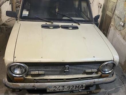 ВАЗ 2101 1988 в Черкассах на Automoto.ua Бежевый ВАЗ 2101, объемом двигателя 1.7 л и пробегом 130 тыс. км за 450 $, фото 1 на Automoto.ua