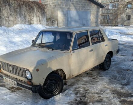 Бежевый ВАЗ 2101, объемом двигателя 1.3 л и пробегом 777 тыс. км за 302 $, фото 1 на Automoto.ua