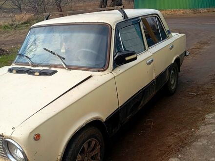 ВАЗ 2101 1998 в Покровском на Automoto.ua Бежевый ВАЗ 2101, объемом двигателя 1.2 л и пробегом 330 тыс. км за 550 $, фото 1 на Automoto.ua