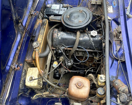 Фиолетовый ВАЗ 2101, объемом двигателя 1.3 л и пробегом 350 тыс. км за 480 $, фото 4 на Automoto.ua